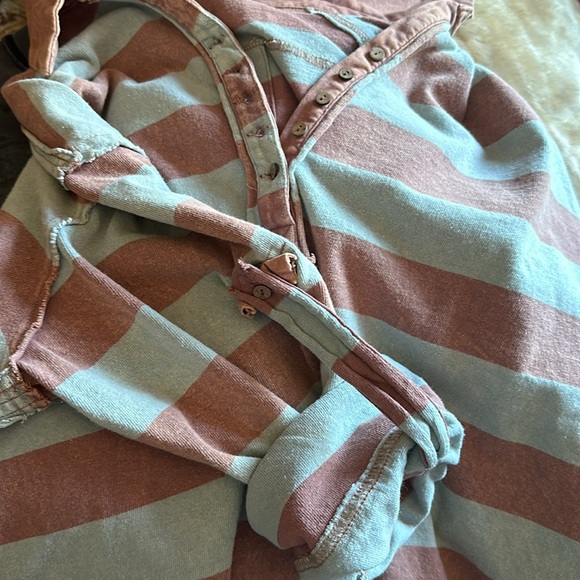 Oli & Hali striped henley - Picture 10 of 10